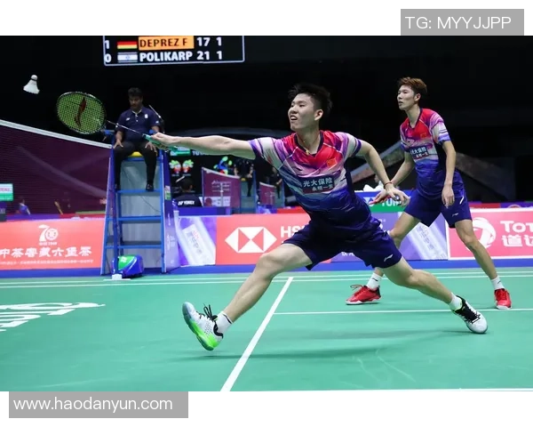 重庆羽毛球队在杯赛中的实力展现与战术分析